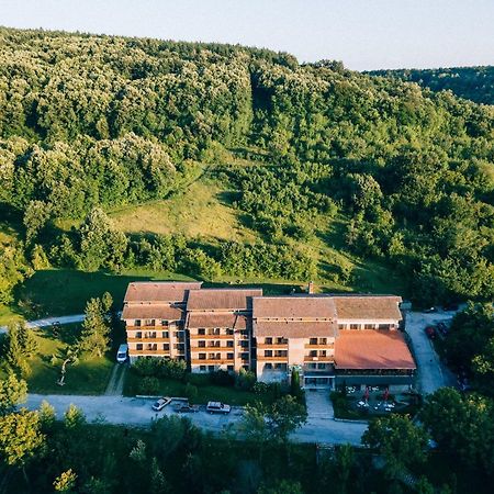 Tourist Center Momina Krepost Veliko Tŭrnovo Exterior photo