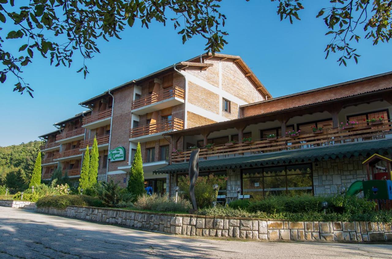 Tourist Center Momina Krepost Veliko Tŭrnovo Exterior photo